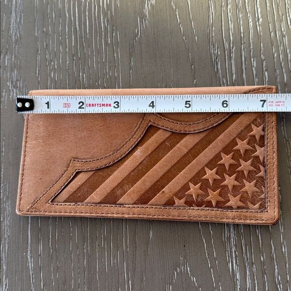 Roper Tan Leather Long Wallet with Embossed American flag Western Boho NWOT - Picture 6 of 8